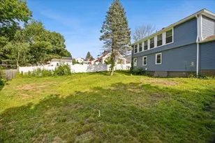 1381 Cohannet St, Taunton, MA 02780 - Photo 20