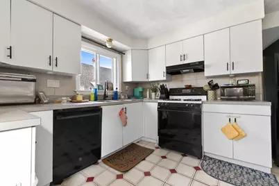 20 Shepherd St, Gloucester, MA 01930 - Photo 16