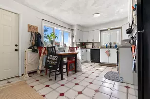 20 Shepherd St, Gloucester, MA 01930 - Photo 14