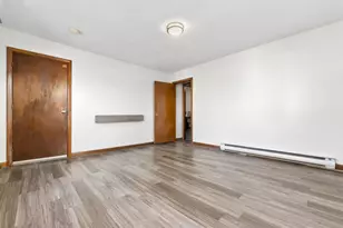 20 Shepherd St, Gloucester, MA 01930 - Photo 4