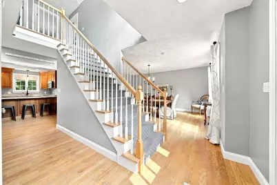 25 Essex St, Middleton, MA 01949 - Photo 6