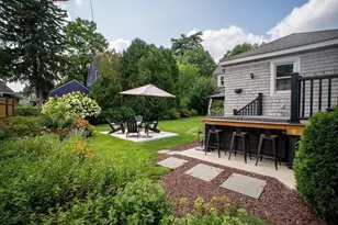 37 Pineywoods Ave, Springfield, MA 01108 - Photo 34