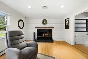61 Topsfield Rd, Wenham, MA 01984 - Photo 4