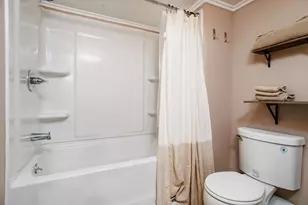 124 Highland Ave, Athol, MA 01331 - Photo 12