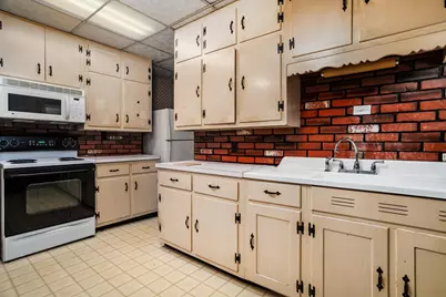 124 Highland Avenue, Athol, MA 01331 - Photo 16