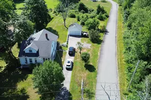 26 Cross St, West Bridgewater, MA 02379 - Photo 2