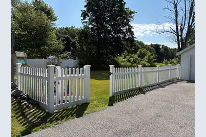 26 Cross St, West Bridgewater, MA 02379 - Photo 20