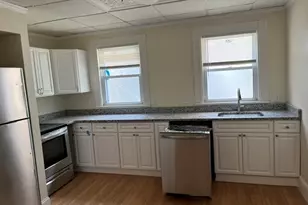 659 Southbridge St, Worcester, MA 01610 - Photo 2