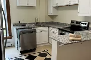 659 Southbridge St, Worcester, MA 01610 - Photo 2