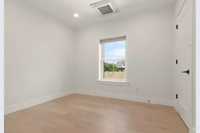 208 Spencer Ave #8, Chelsea, MA 02150 - Photo 14