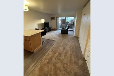 2 Victory Road #6, Lynn, MA 01902 - Photo 8