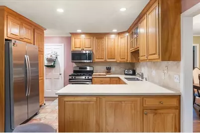16 Carmen Circle, Medfield, MA 02052 - Photo 18