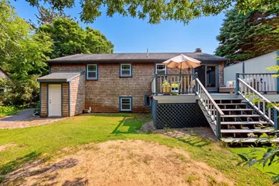 106 Tanglewood Dr, Falmouth, MA 02536 - Photo 4