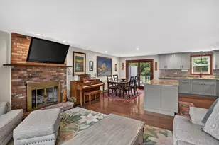 106 Tanglewood Dr, Falmouth, MA 02536 - Photo 8