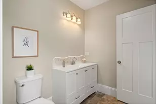 37 School St, Merrimac, MA 01860 - Photo 30