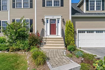37 Turner Farm Rd, Uxbridge, MA 01569 - Photo 2