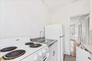 121 Almy St, Fall River, MA 02720 - Photo 20
