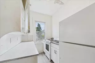 121 Almy St, Fall River, MA 02720 - Photo 18