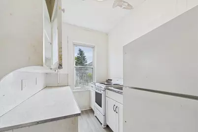 121 Almy St, Fall River, MA 02720 - Photo 18