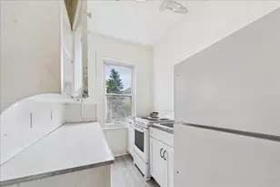 121 Almy St, Fall River, MA 02720 - Photo 18