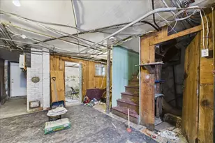 121 Almy St, Fall River, MA 02720 - Photo 30