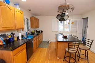 77 Putnam Ave, Cambridge, MA 02139 - Photo 1