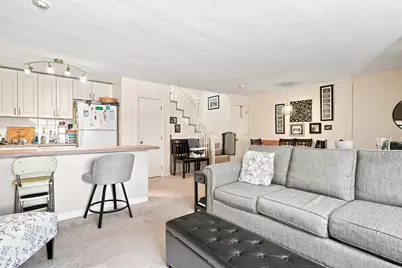 150 Quincy Shore Drive #17, Quincy, MA 02171 - Photo 4