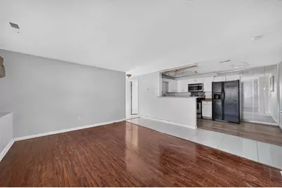 1261 Church St #15, New Bedford, MA 02745 - Photo 4