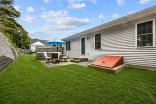 22 Ocean Walk Dr, Plymouth, MA 02360 - Photo 2