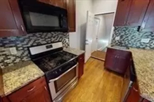 27 Chestnut Ave, Boston, MA 02130 - Photo 1