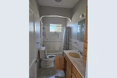 600 Charles St #3, Fall River, MA 02724 - Photo 4