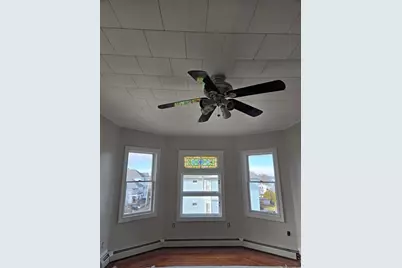 600 Charles St #3, Fall River, MA 02724 - Photo 6