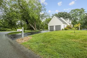 2 Bettys Neck Rd, Lakeville, MA 02347 - Photo 34