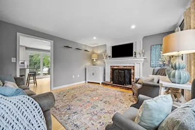 2 Bettys Neck Rd, Lakeville, MA 02347 - Photo 10