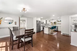33 S Walnut St, Mansfield, MA 02048 - Photo 8