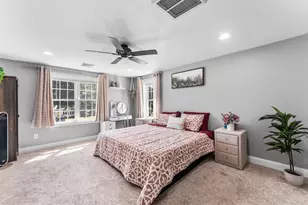 33 S Walnut St, Mansfield, MA 02048 - Photo 18