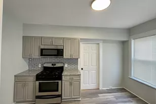 13 Brookvale St, Boston, MA 02124 - Photo 4