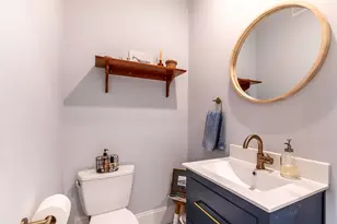 66 Fawndale Rd, Boston, MA 02131 - Photo 18