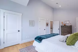 66 Fawndale Rd, Boston, MA 02131 - Photo 24