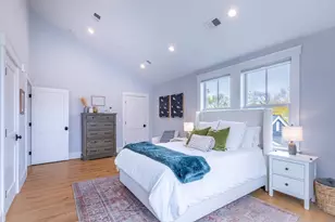 66 Fawndale Rd, Boston, MA 02131 - Photo 22