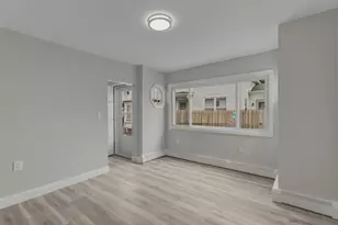 12 L St, Lowell, MA 01850 - Photo 4