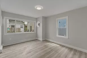 12 L St, Lowell, MA 01850 - Photo 6