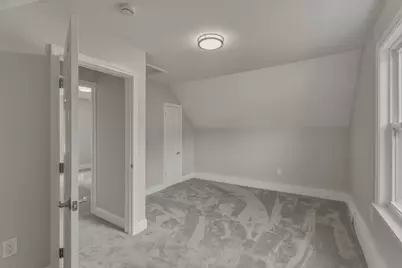 12 L St, Lowell, MA 01850 - Photo 16
