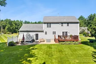 44 Christina Dr, East Bridgewater, MA 02333 - Photo 4