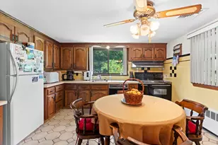 96 Loring Ave, Winchester, MA 01890 - Photo 4