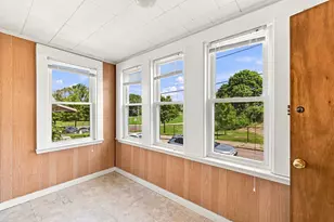 31 Birch St, Quincy, MA 02171 - Photo 4