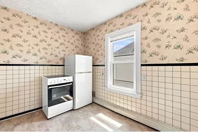 35 Birch St, Quincy, MA 02171 - Photo 16