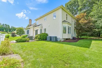 66 Medway St, Norfolk, MA 02056 - Photo 36