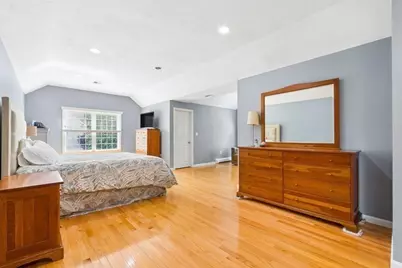 66 Medway St, Norfolk, MA 02056 - Photo 18