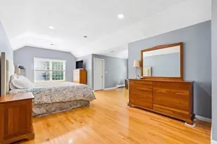 66 Medway St, Norfolk, MA 02056 - Photo 18